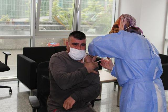 kocaeli de organize sanayi bolgesinde asilama 10 14204045 o