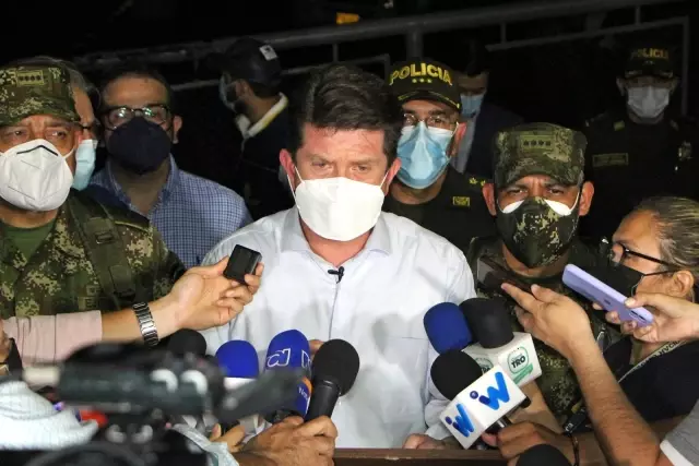 Kolombiya'da orduya bombalı saldırı: 36 yaralı