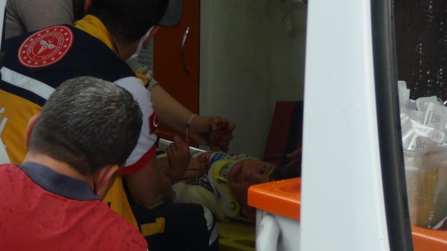 Konya'da hafif ticari aracın çarptığı 4 yaşındaki çocuk yaralandı