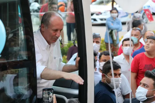 Muharrem İnce, partisinin il başkanlığının açılışına katıldı