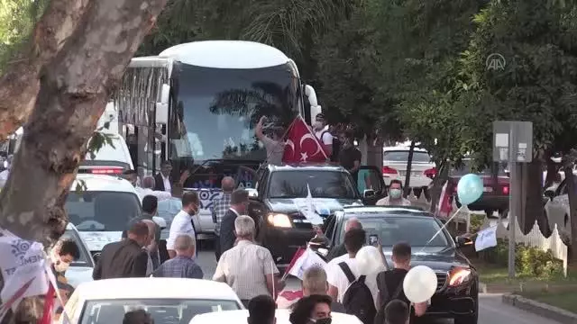 Muharrem İnce, partisinin il başkanlığının açılışına katıldı