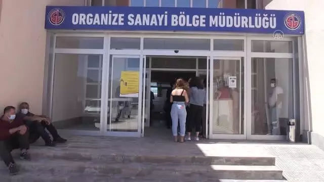 OSB'lerde mobil ekipler Kovid-19 aşısı uygulamasına başladı