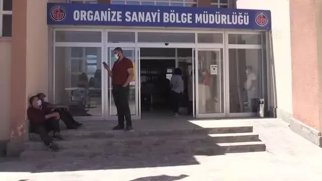 OSB'lerde mobil ekipler Kovid-19 aşısı uygulamasına başladı