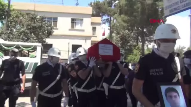Son dakika... OSMANİYE KAZADA HAYATINI KAYBEDEN POLİS MEMURU TÖRENLE TOPRAĞA VERİLDİ