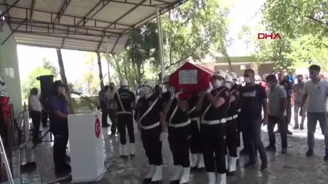 Son dakika... OSMANİYE KAZADA HAYATINI KAYBEDEN POLİS MEMURU TÖRENLE TOPRAĞA VERİLDİ