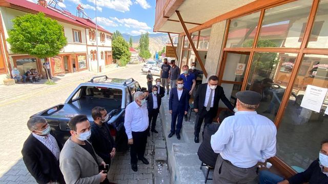 Öz: Geleceğe emin adımlarla yürüyoruz