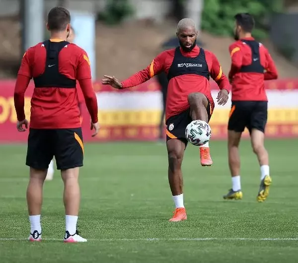 Ryan Babel: PSV'ye karşı iyi hazırlanmamız gerekiyor Ryan Babel: PSV'ye karşı iyi hazırlanmamız gerekiyor