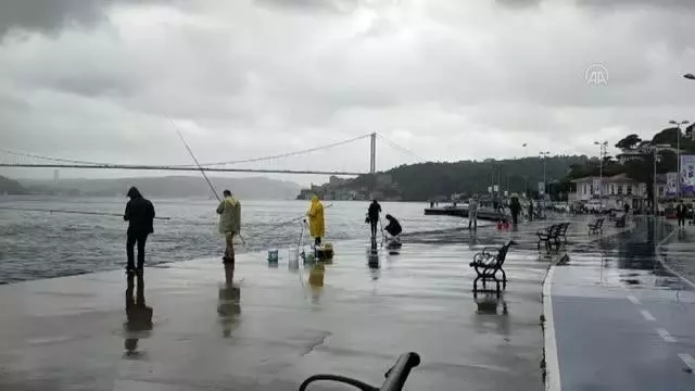 Sağanak yağış etkisini sürdürüyor