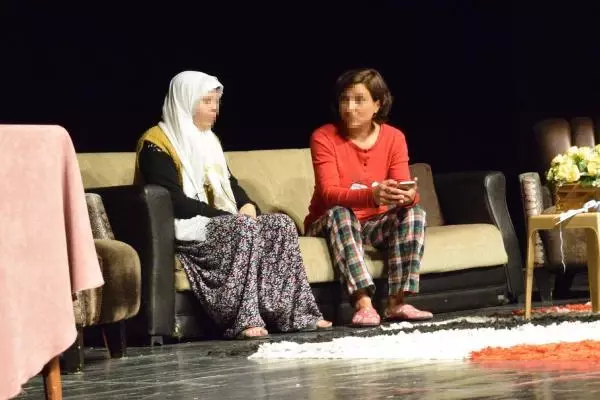 KOCAELİ SAVCIYI TANIDIĞINI SÖYLEYEREK DOLANDIRDI, 5 YIL CEZA VERİLDİ