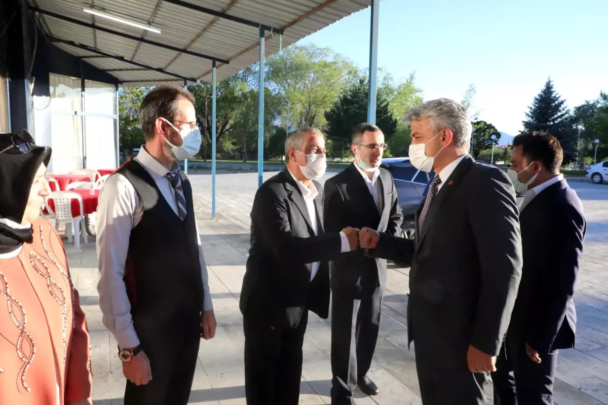 Sayın Valimiz Mehmet Makas, Yakup ve Ayşe Kaya Çifti'nin Düğün Merasimine Katıldı