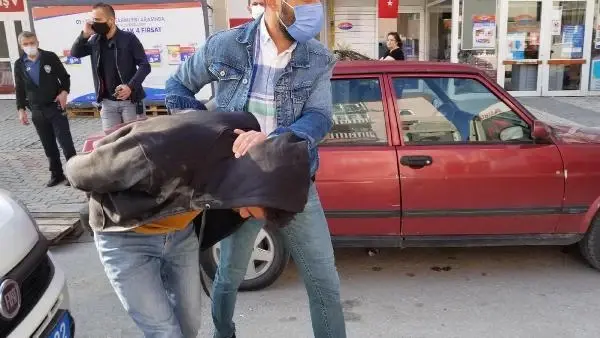 KÜTAHYA ŞEHİT ANNESİNİ DOLANDIRMAYA KALKTI, TORUNU VE OĞLUNA YAKALANDI