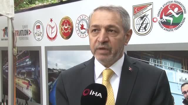 Türkiye Boks Federasyonu Başkanı Gözgeç: 'Hedefimiz şimdi olimpiyatlarda madalya alabilmek'