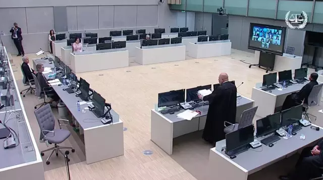 Uluslararası Ceza Mahkemesi Başsavcılığı'na seçilen Karim Khan yemin ederek görevine başladı