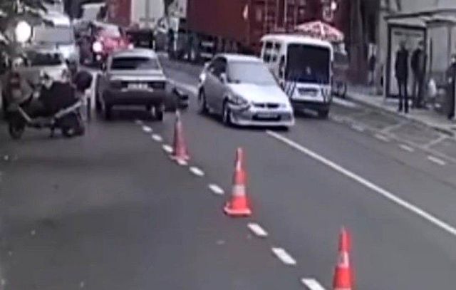 yolun karsisina gecmek isterken dehseti boyle 2 14203724 o