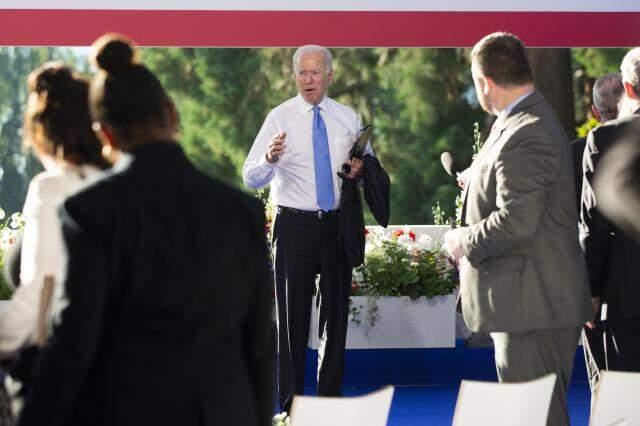 ABD'nin başkanları değişiyor, huyları değişmiyor! Trump'tan sonra Biden da gazeteci azarladı ABD'nin başkanları değişiyor, huyları değişmiyor! Trump'tan sonra Biden da gazeteci azarladı