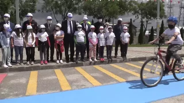 Çocuklara eğitim parkında 'trafik bilinci' kazandırılıyor
