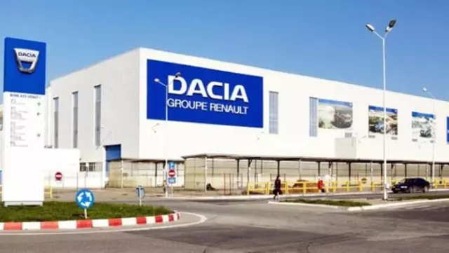 Yeni logosunu ve amblemini tanıtan Dacia, 2022'yi bekliyor Yeni logosunu ve amblemini tanıtan Dacia, 2022'yi bekliyor