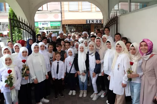 Diyanet İşleri Başkanı Erbaş, Kuzey Makedonya'nın Gostivar şehrindeki Saat Camisi'ni ziyaret etti