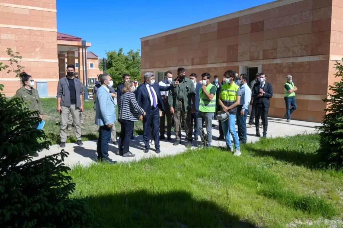 Kültür ve Turizm Bakan Yardımcısı Yavuz Van'da