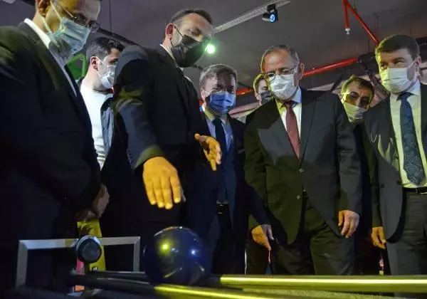 Son dakika haberi | AKSARAY MEHMET ÖZHASEKİ: ÖZGÜVEN PATLAMASI YAŞIYORLAR