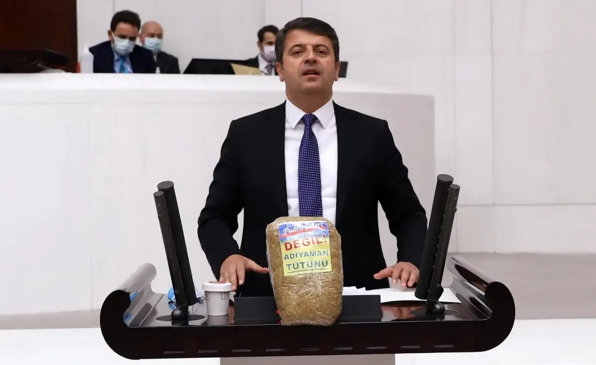 Milletvekili Tutdere, tütüne hapis cezasına tepki gösterdi 1 milletvekili tutdere tutune hapis cezasina te 14208106 amp
