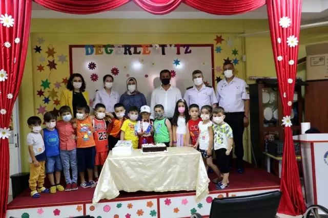Şehit çocuğuna doğum günü sürprizi