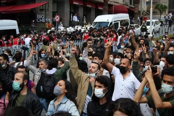 HDP'ye yönelik saldırının protesto edildiği gösteride arbede çıktı