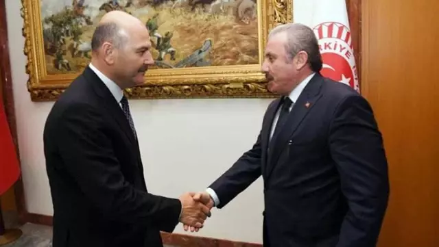 Son Dakika! Meclis Başkanı Şentop'tan 10 bin dolar alan siyasetçiyle ilgili ilk açıklama: İsim yok, şu an vekil değil Son Dakika! Meclis Başkanı Şentop'tan 10 bin dolar alan siyasetçiyle ilgili ilk açıklama: İsim yok, şu an vekil değil