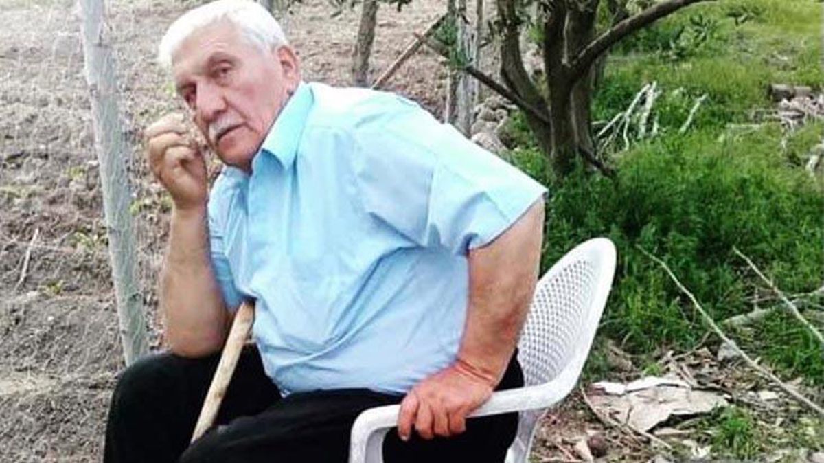 Hareket eden traktörü durdurmak isteyen yaşlı adam, canından oldu