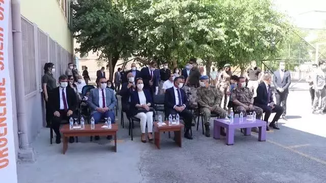 Son dakika: Türkiye'nin 81 ilinden sağlanan destekle şehit polis Kurtul adına kütüphane oluşturuldu