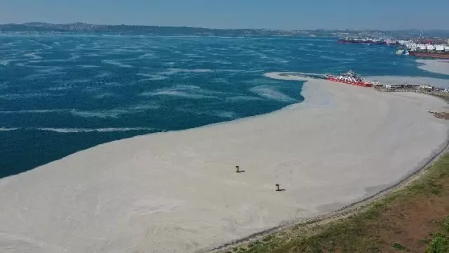 Drone - 9 günde 1478 metreküp müsilaj toplandı Drone - 9 günde 1478 metreküp müsilaj toplandı