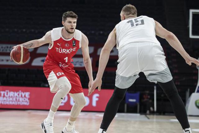 A Milli Erkek Basketbol Takımı, hazırlık maçında galip