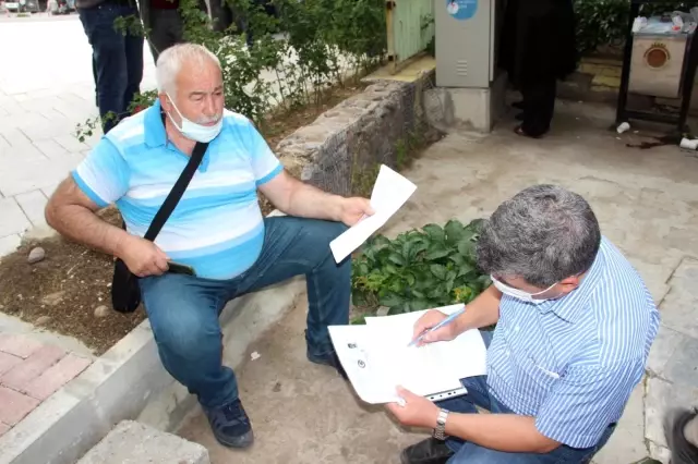 Afyonkarahisar'da Kentsel Dönüşüm Ofisi'nde arbede Afyonkarahisar'da Kentsel Dönüşüm Ofisi'nde arbede