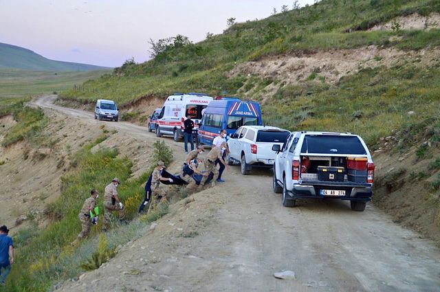 Ağrı'da baraj kıyısında erkek cesedi bulundu Ağrı'da baraj kıyısında erkek cesedi bulundu