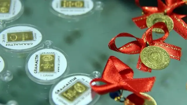 Altının gram fiyatı 499 lira seviyesinden işlem görüyor Altının gram fiyatı 499 lira seviyesinden işlem görüyor