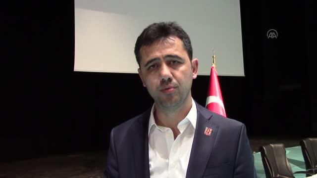 BALIKESİR - Balıkesirspor'da olağanüstü kongreye 1145 üyeden sadece 19'u gelince kongre ertelendi