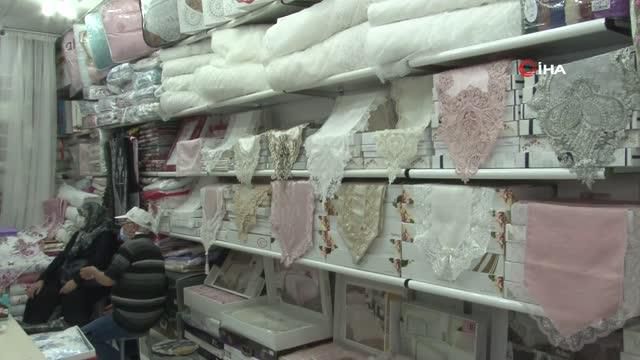 Çarşılarda çeyiz hareketliliği başladı