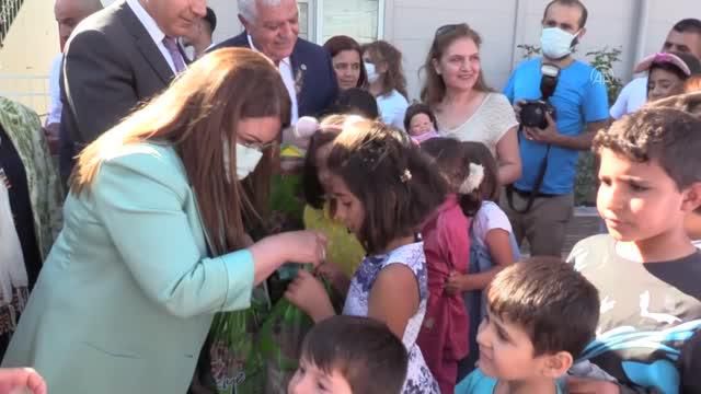 CHP Genel Başkan Yardımcısı Karaca, ziyaretlerde bulundu