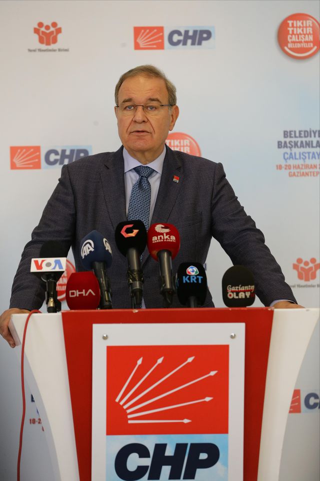 chp sozcusu faik oztrak gaziantep te gundemi 3 14210078 o