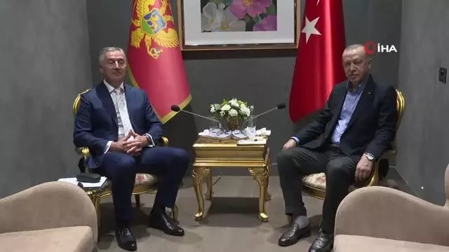 Son dakika haberleri: Cumhurbaşkanı Erdoğan, Karadağ Cumhurbaşkanı Milo Cukanoviç'le görüştü Son dakika haberleri: Cumhurbaşkanı Erdoğan, Karadağ Cumhurbaşkanı Milo Cukanoviç'le görüştü
