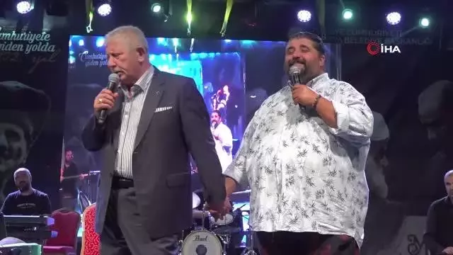 Festival coşkusu konserle devam etti Festival coşkusu konserle devam etti