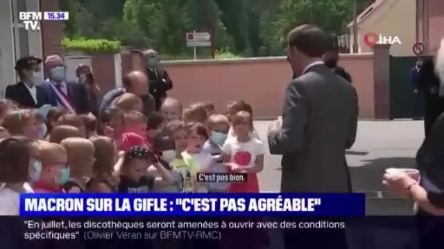 Fransa'da ilkokul öğrencisinden Macron'a: 'Yediğin tokat nasıldı?'