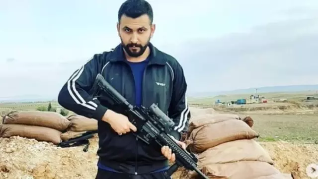 HDP'li Hüda Kaya, il binasını kana bulayan saldırganın SADAT'ın eğitiminden geçtiğini iddia etti! Şirketten yanıt gecikmedi HDP'li Hüda Kaya, il binasını kana bulayan saldırganın SADAT'ın eğitiminden geçtiğini iddia etti! Şirketten yanıt gecikmedi