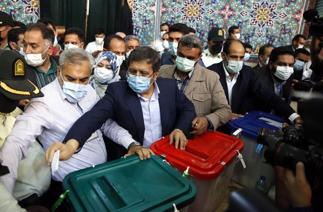 iran da halk cumhurbaskanligi secimi icin san 8 14208449 o