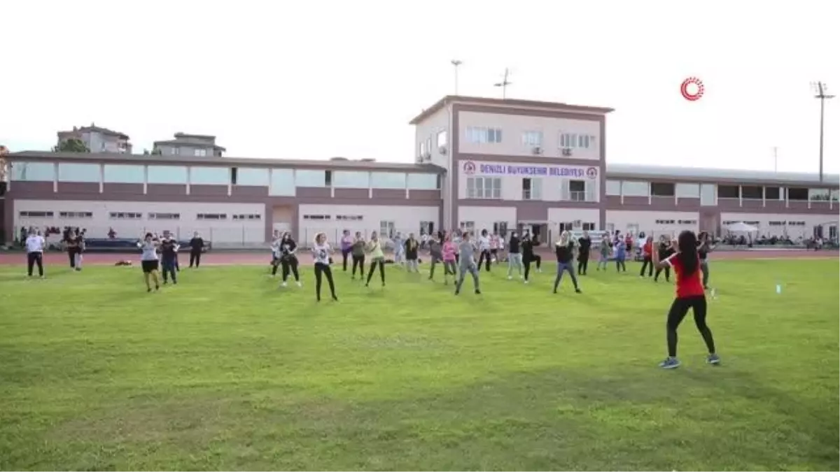 Kadınlara özel sabah akşam açık hava sporlar başladı