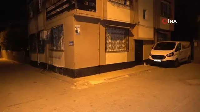 Kavga ettikleri kişinin önünü motosikletle kesip tabancayla vurdular