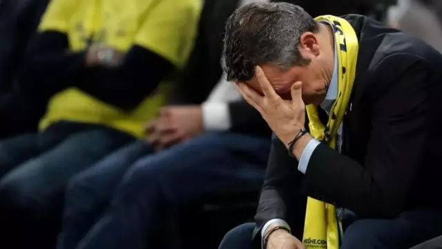 Kimse gelmek istemiyor! Fenerbahçe'de yeni hoca seçimden sonra açıklanacak Kimse gelmek istemiyor! Fenerbahçe'de yeni hoca seçimden sonra açıklanacak