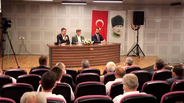 KIRKLARELİ - Gelecek Partisi Genel Başkanı Davutoğlu, çiftçilerle buluştu