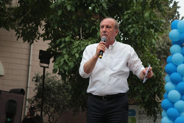 BALIKESİR - Memleket Partisi Genel Başkanı İnce, partisinin İl Başkanlığını açtı