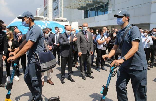 PTT'de yeni dönem: İstanbul'da elektrikli skuter ile dağıtım yapacak PTT'de yeni dönem: İstanbul'da elektrikli skuter ile dağıtım yapacak
